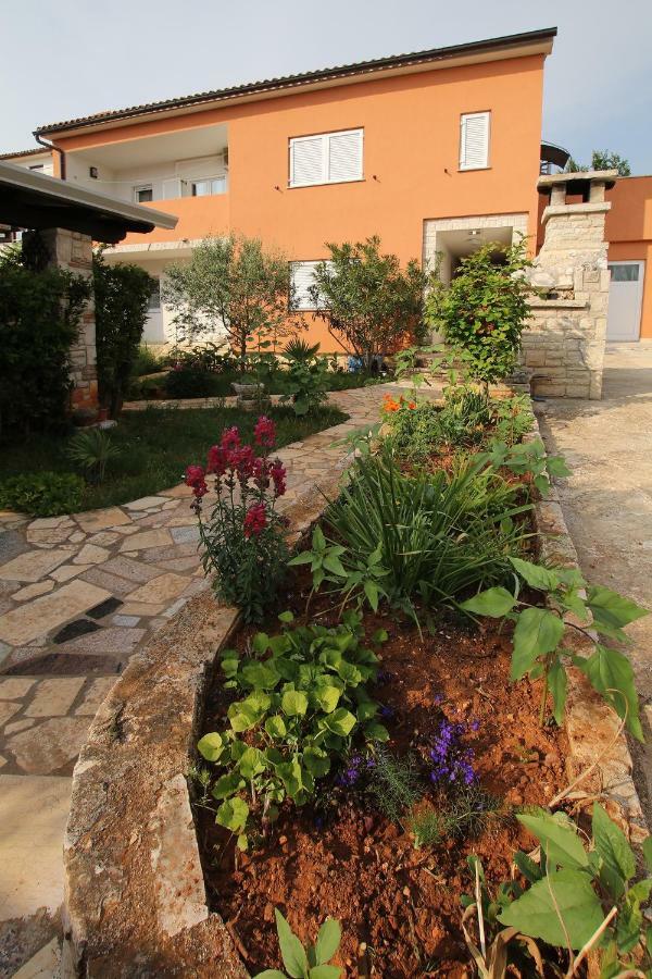 Apartment Valmas Pula Exterior foto