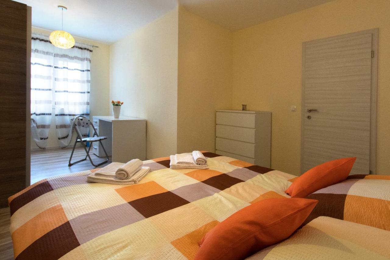 Apartment Valmas Pula Exterior foto